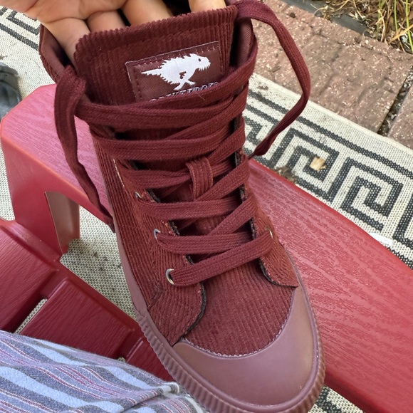 Rocket Dog Burgundy Ankle Boots -Like new! - Picture 6 of 13